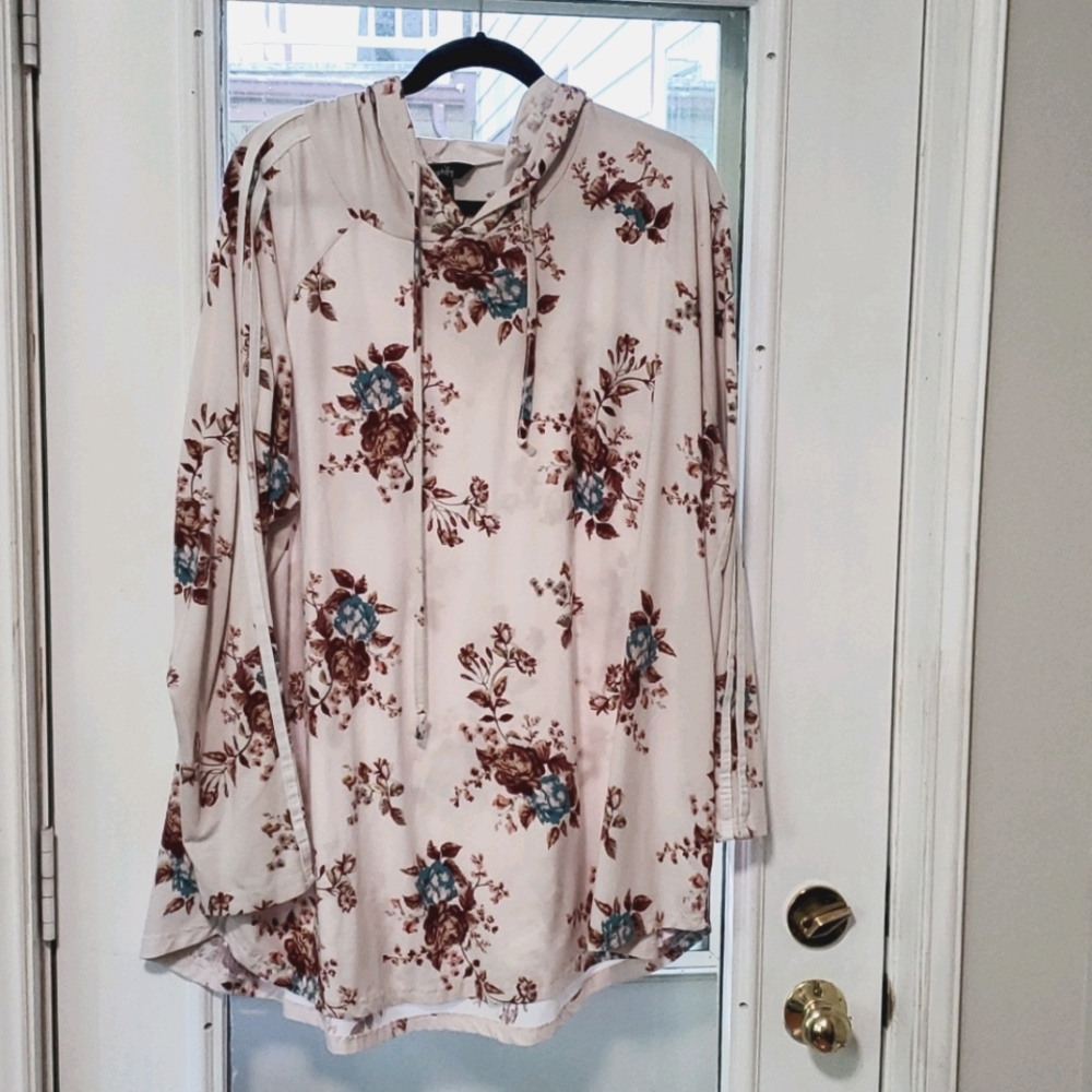 Light weight floral hoodie